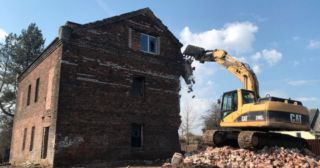 Демонтаж кирпичного дома Губкин, цена от 2990 руб.